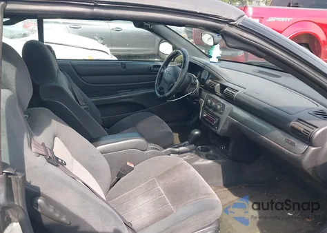 2004 Chrysler Sebring Gtc z USA, uszkodzony, nr VIN 1C3EL75R54N269041